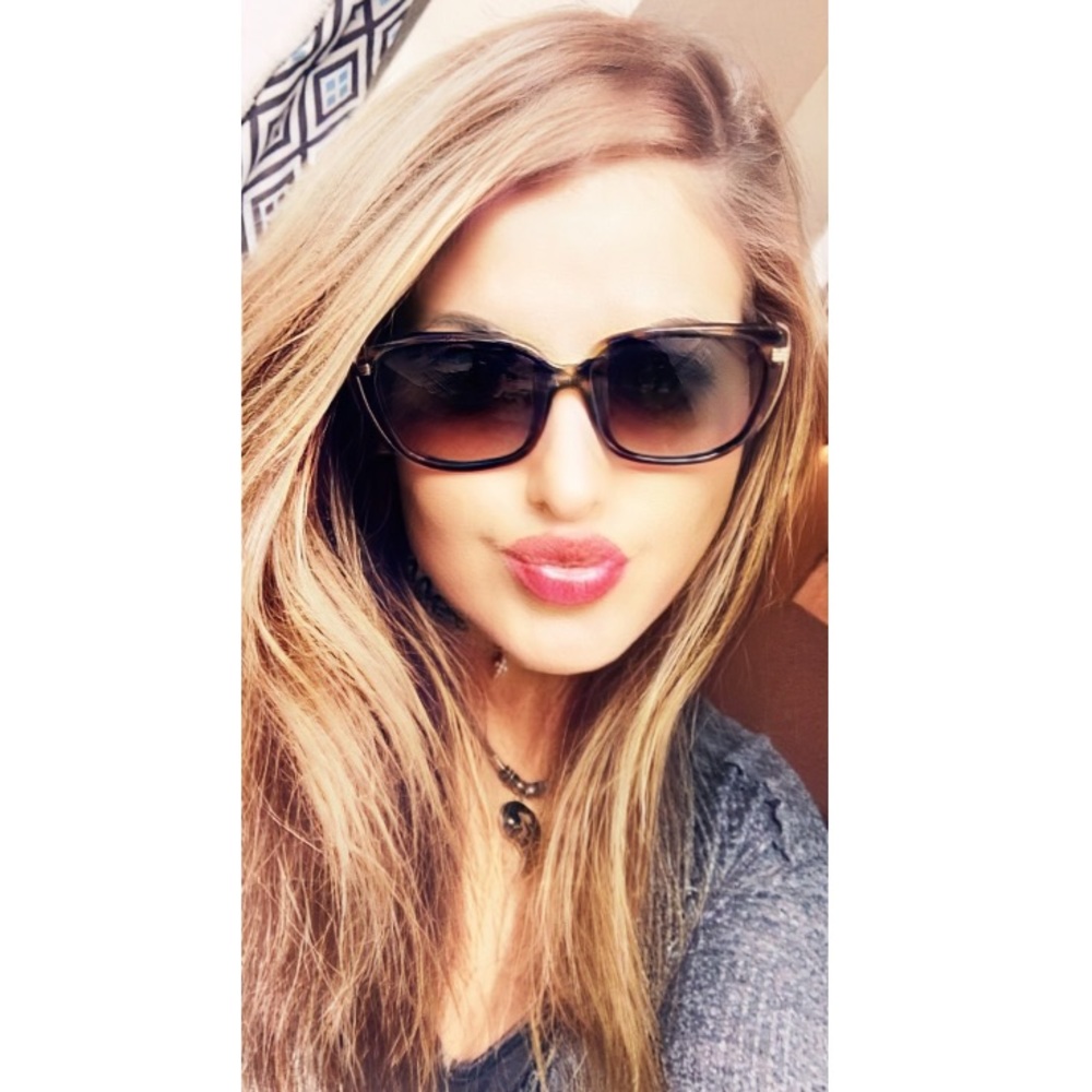 Dior Sunglasses - Picture 7 of 8